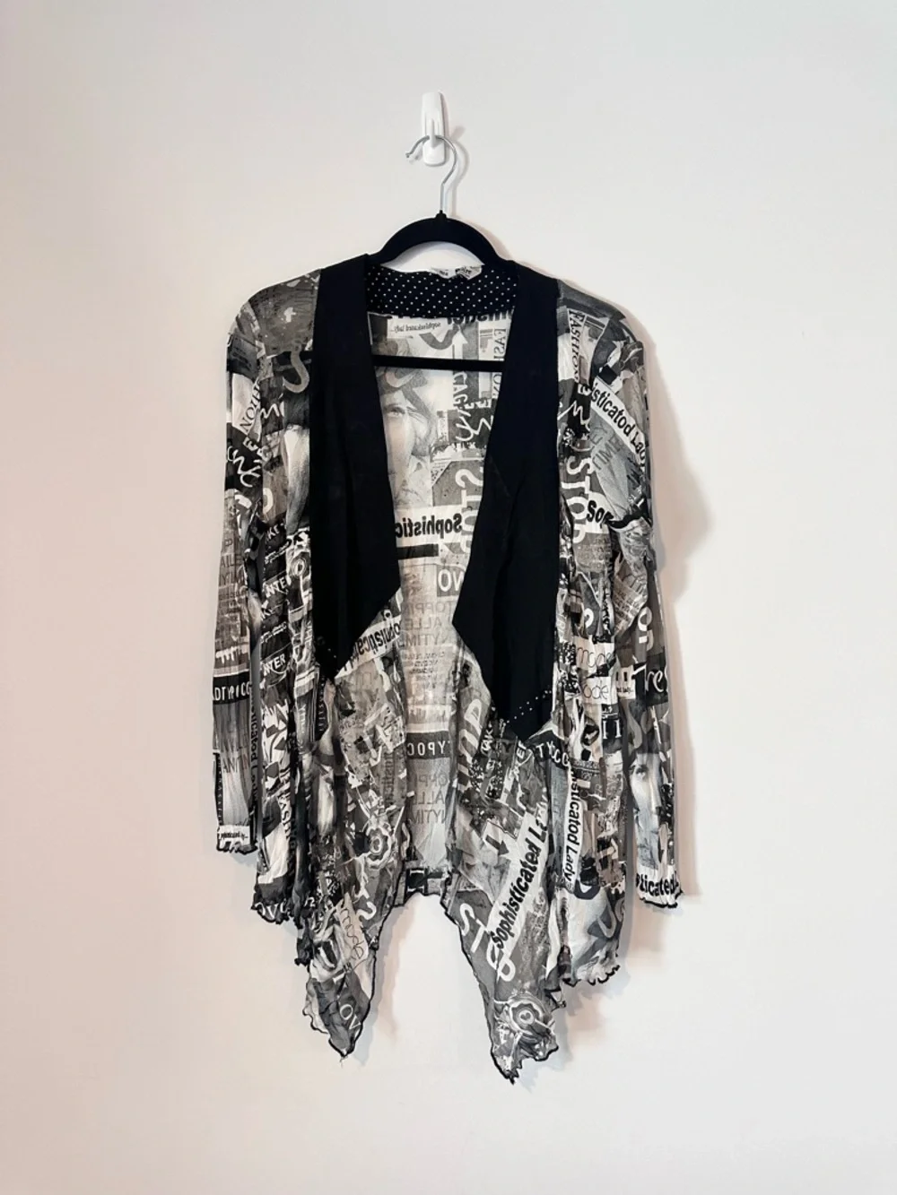 Black Gray Printed Open Front Cardigan Women’s Small Draped Lightweight Y2K - Picture 3 of 11
